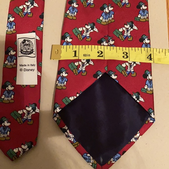 Vintage Mickey Suitcase design made in Italy 100% Silk - Picture 3 of 5